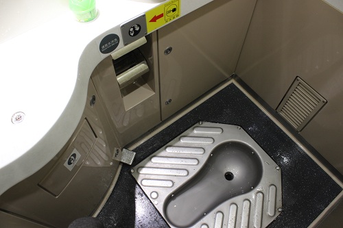 Toilet on Chinese high-speed trains